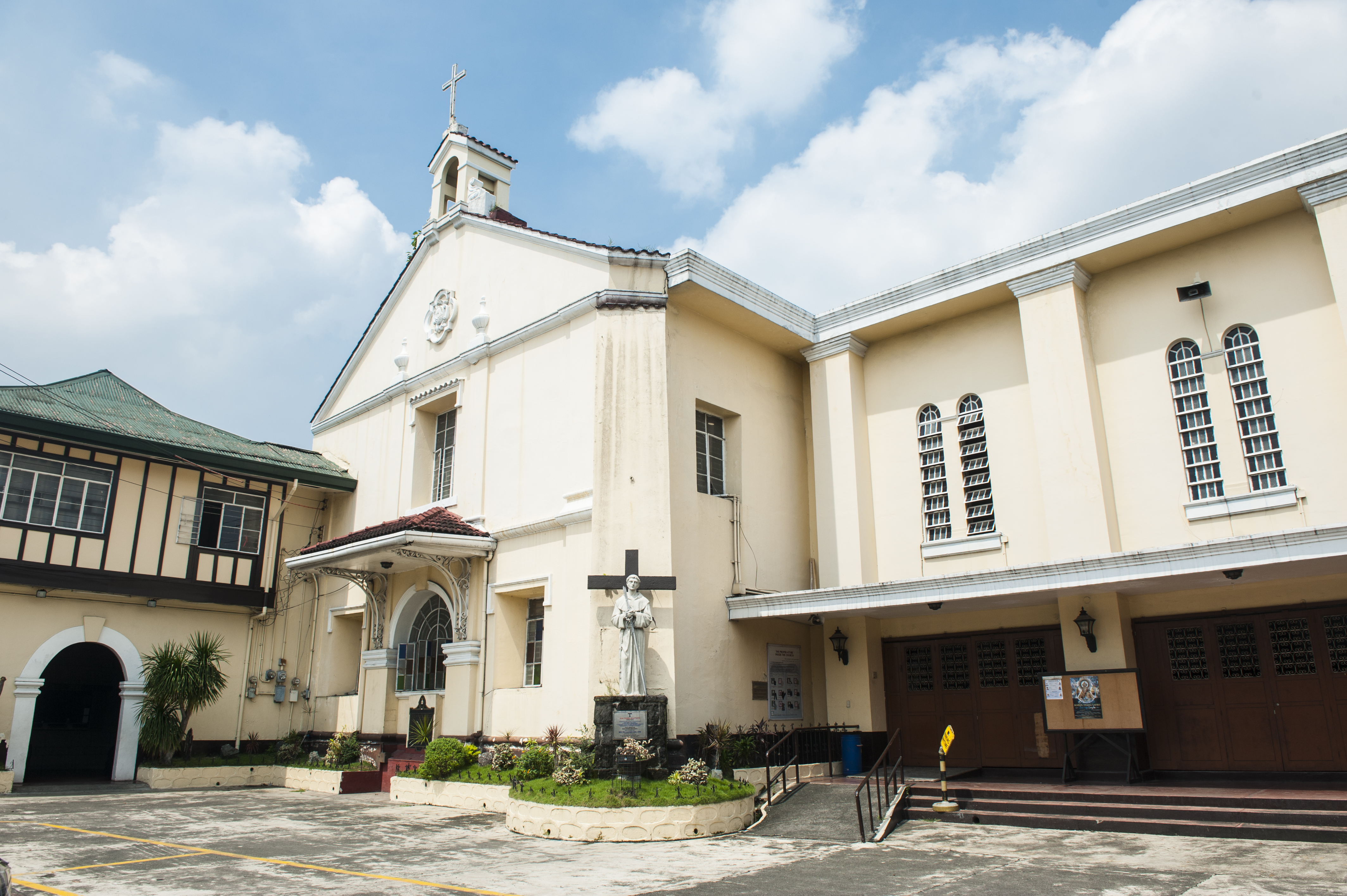 Creative QC: Art Galleries, Studios & Cultural Spaces
